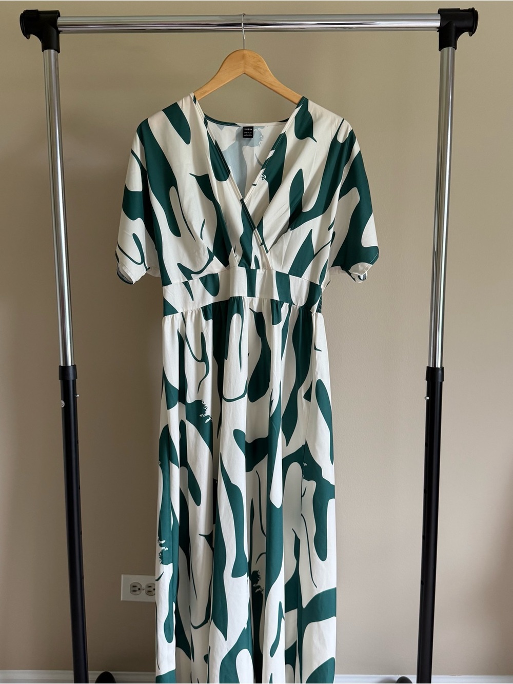 SHEIN Green & White Abstract Wrap-Style Maxi Dress